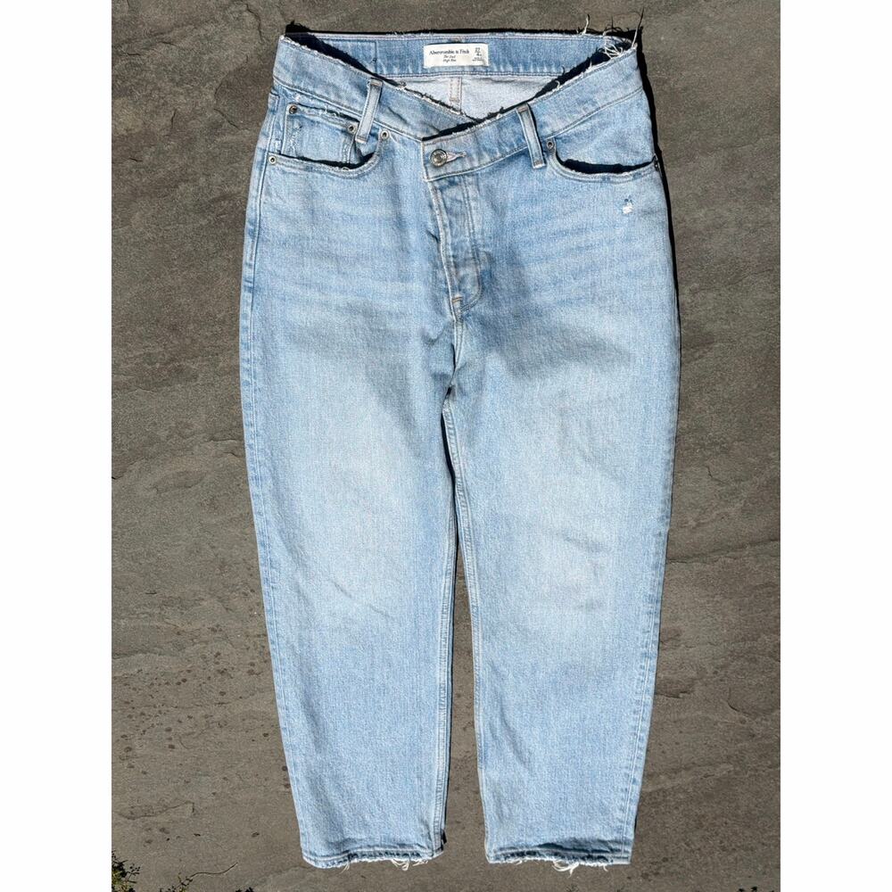 Abercrombie Curve Love High Rise Dad Jeans Acid Wash Distressed 27